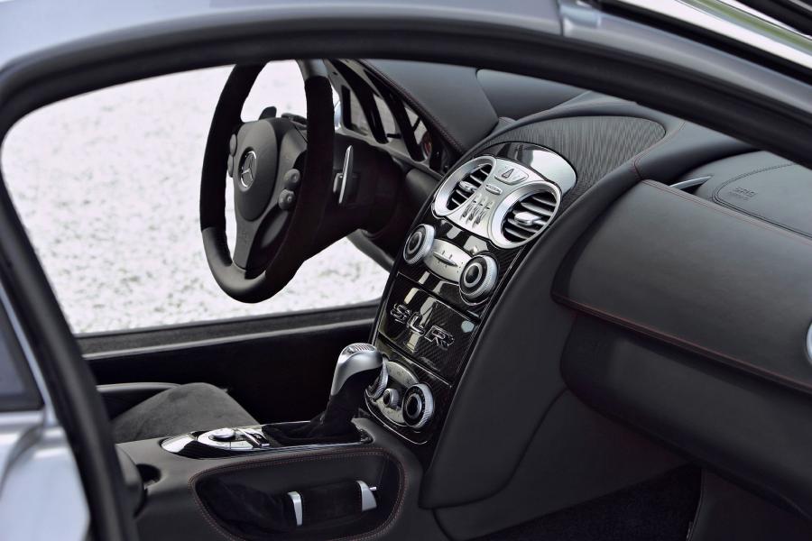  Mercedes-Benz SLR McLaren 722 Edition 2006 года  (фото 98 из 294)